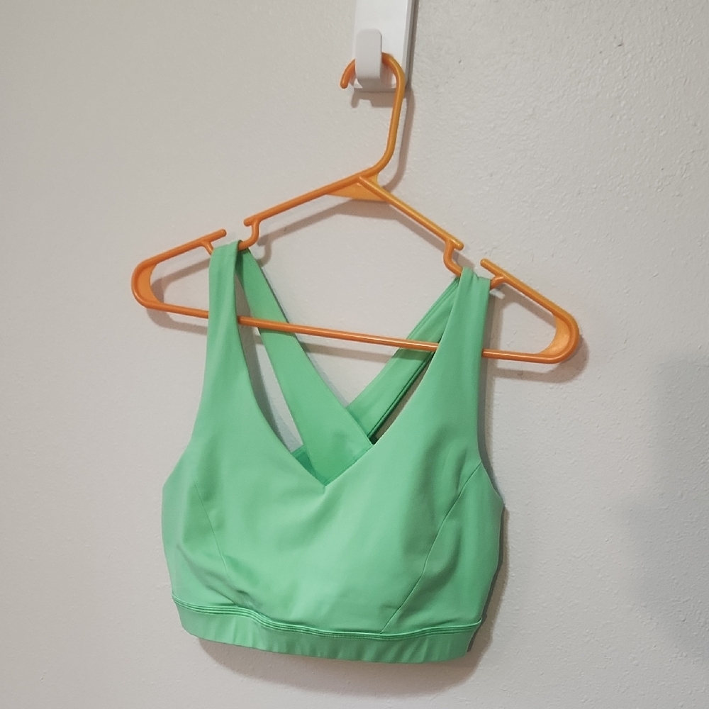 Lululemon Green Sports Bra with Crisscross Back Size 12
